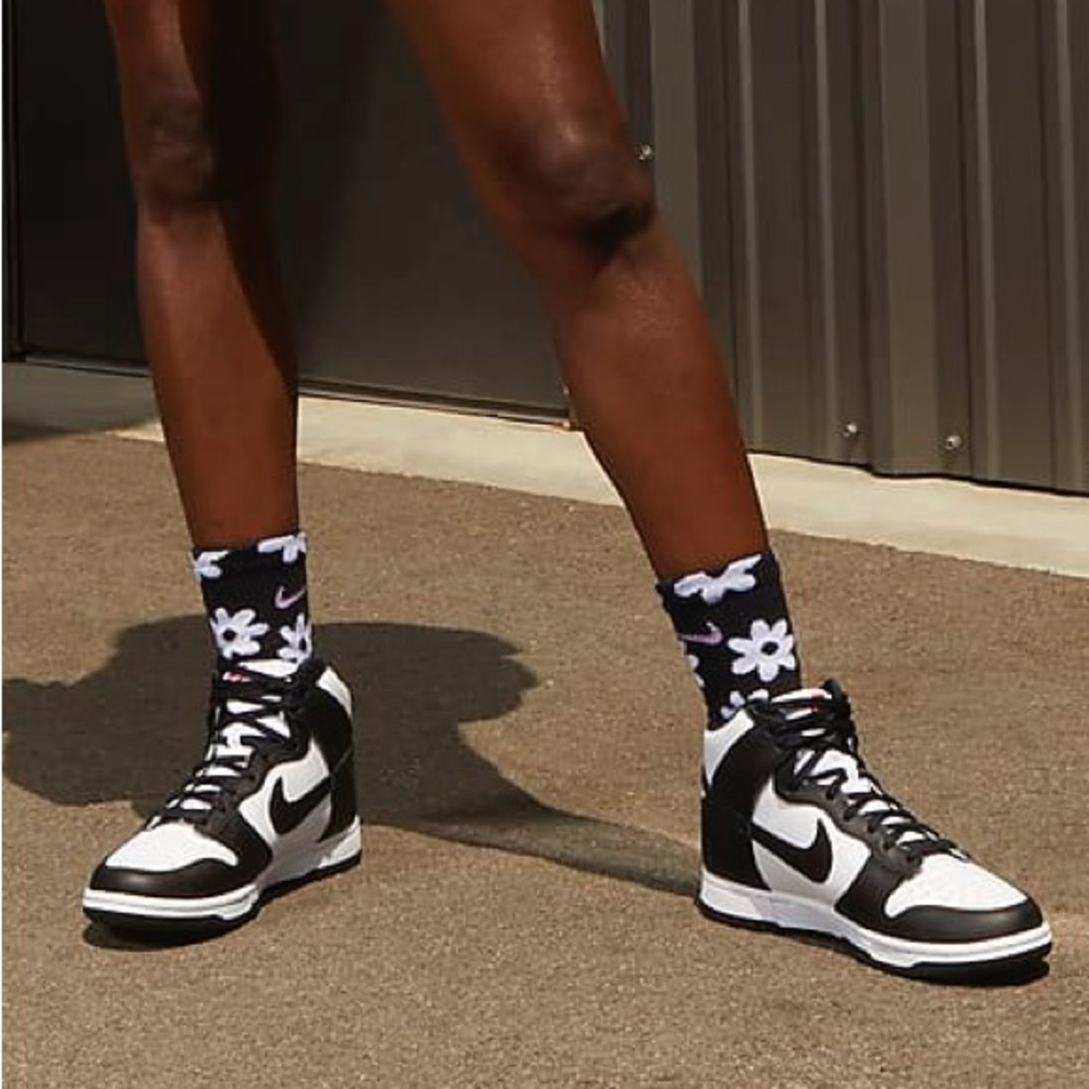 Nike Dunk High Sneakers White Black Size 8.5 - Picture 14 of 15